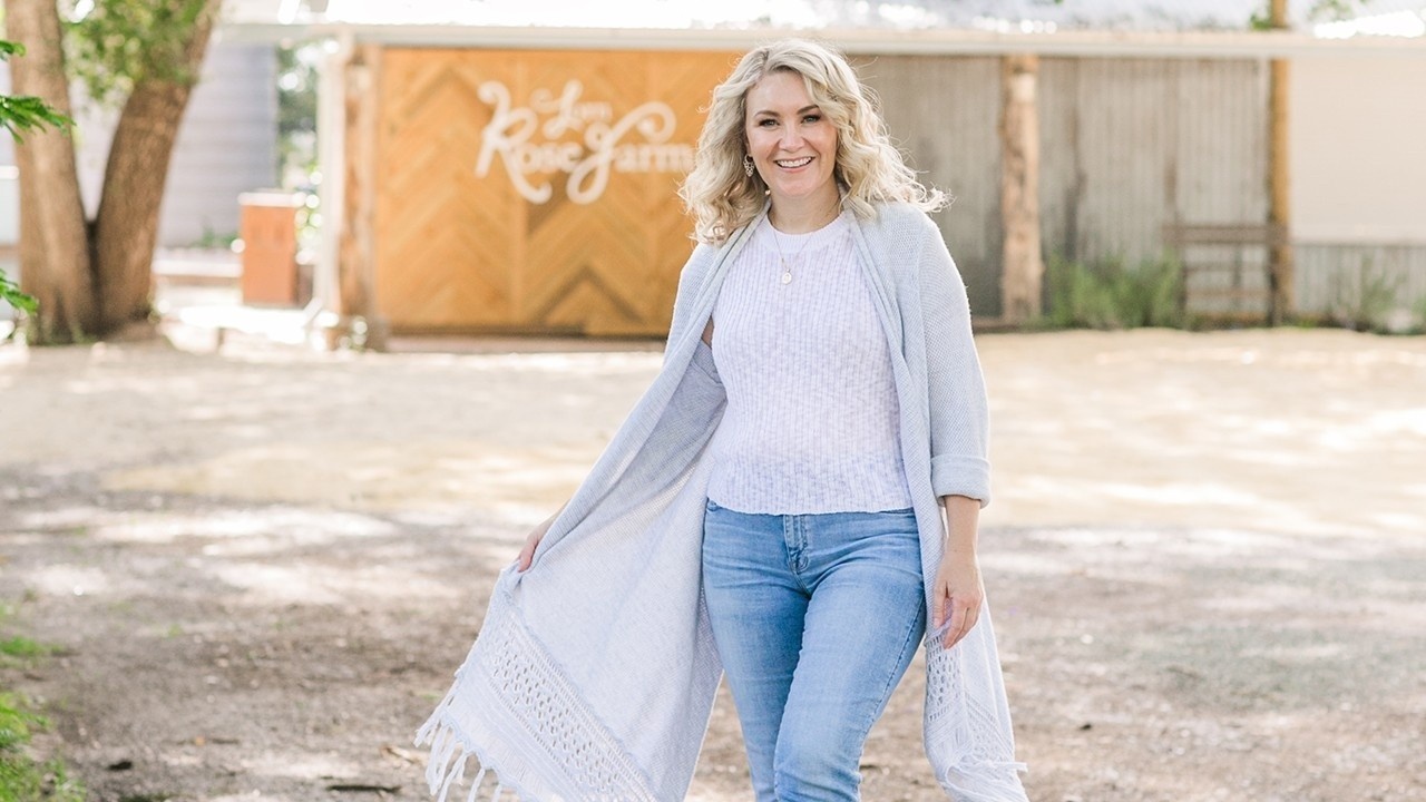 Choose your friendships and boost your money mindset